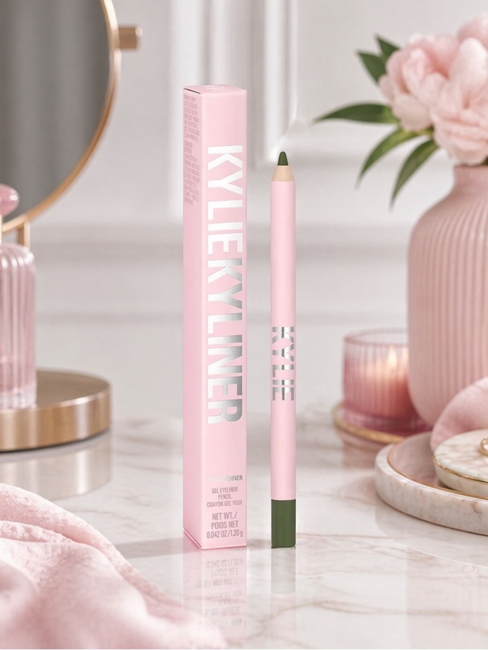 Kylie Cosmetics - Kyliner Gel Eyeliner Pencil - Green Matte New in Box